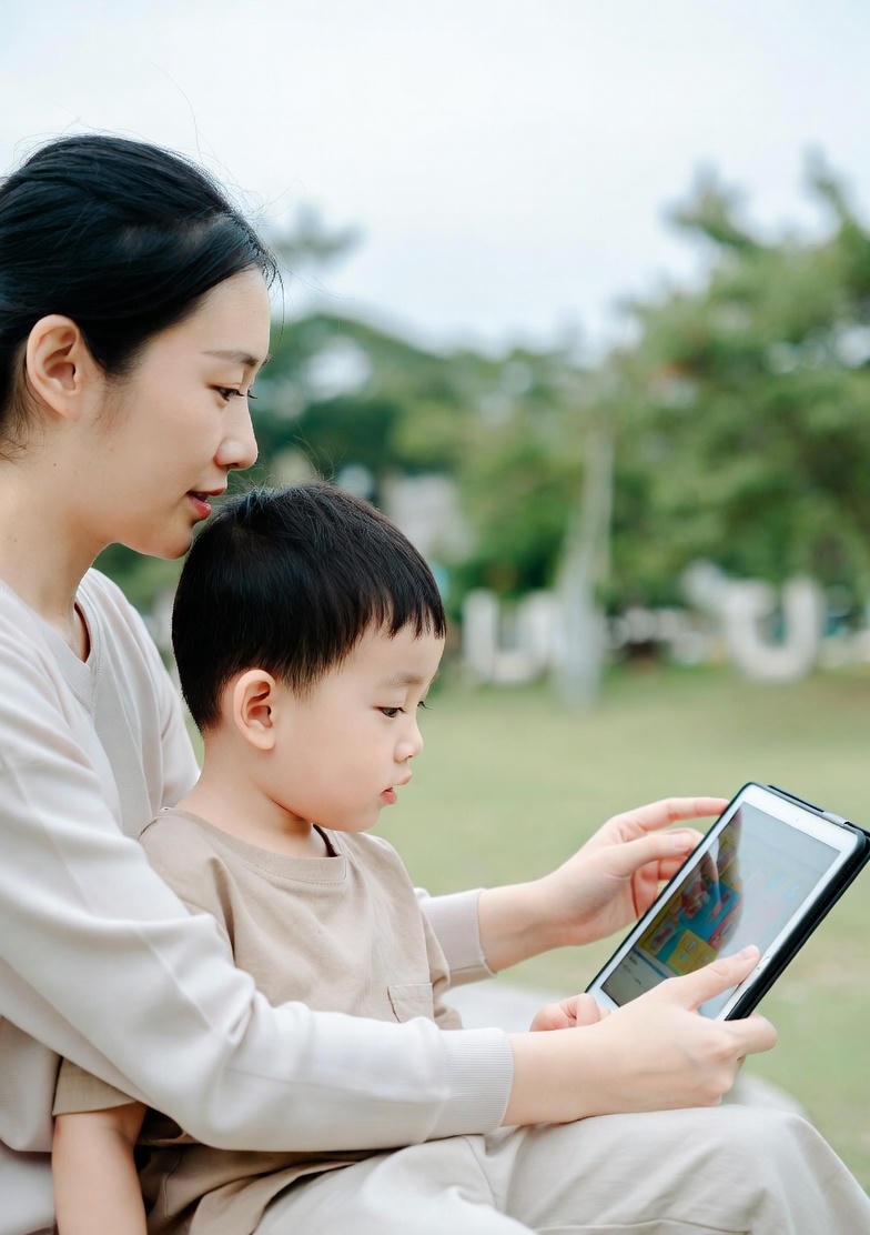 Child learning money